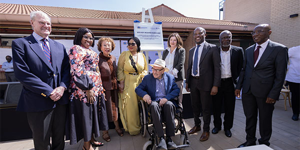 Wits Roy McAlpine Burns Unit Launch-12 600x300psd